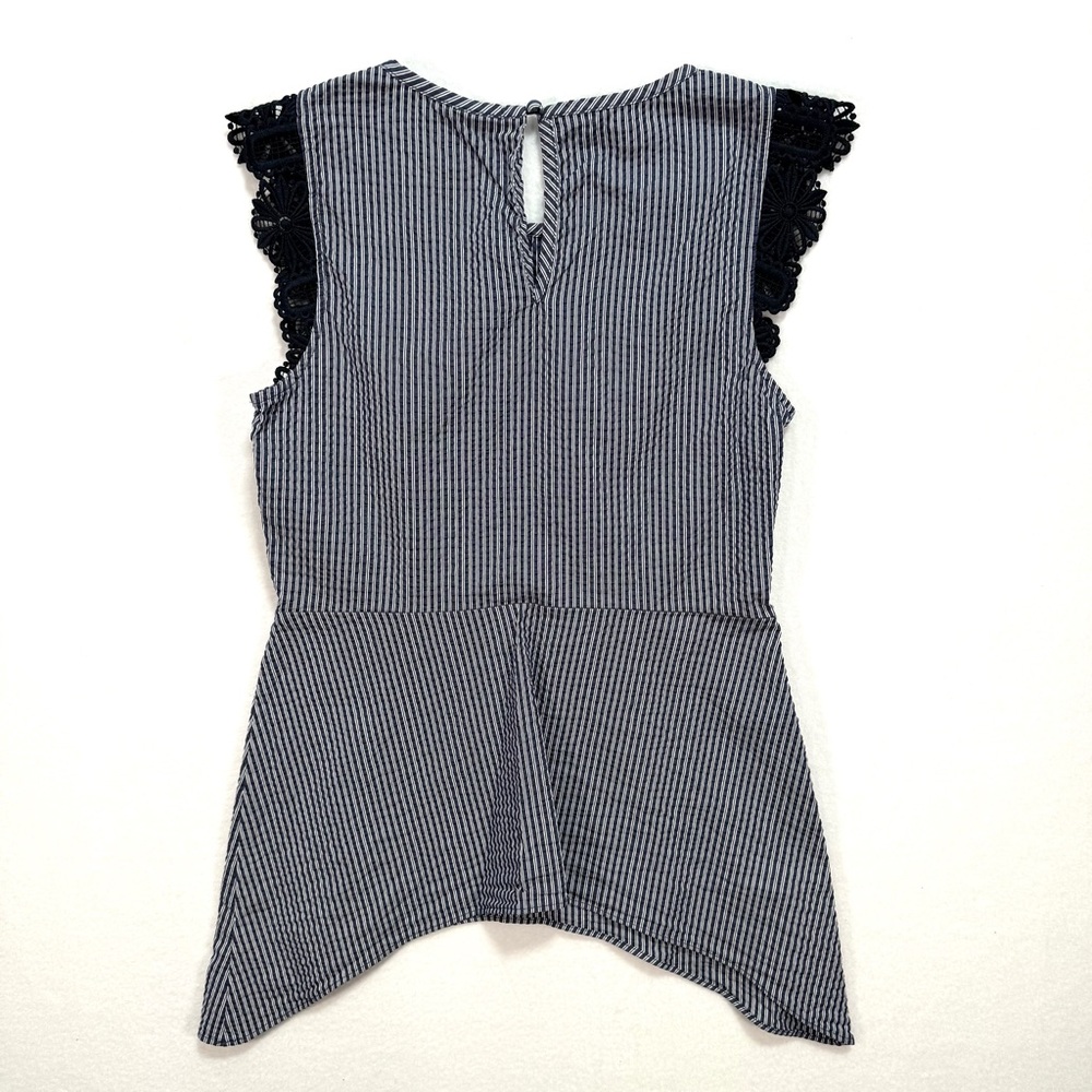 Cabi Women's Lace Flutter Seersucker Sleeveless Top XS Extra Small Tank Shirt - Picture 3 of 6